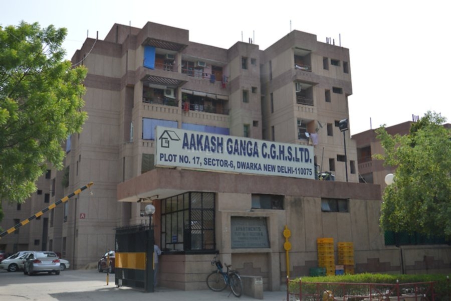 3 bhk 2 bath Apartment Available for sale in CGHS Aakash Ganga Sector 6 Dwarka